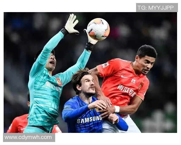 恒大与鹿岛激战正酣当前比分揭晓引发球迷热议